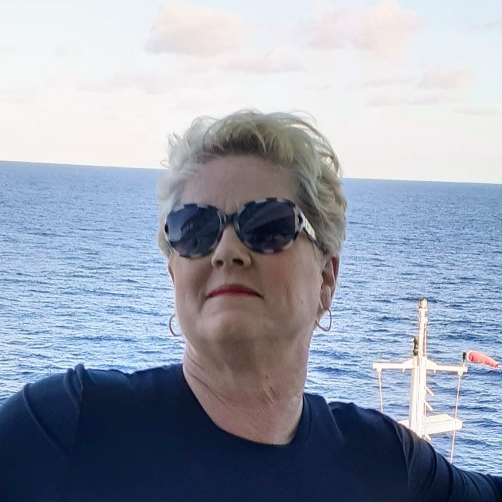 Meet your Posher, Cheri